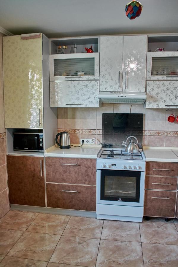 Vacation Home Lubov Kamenets-Podolsk Eksteriør bilde