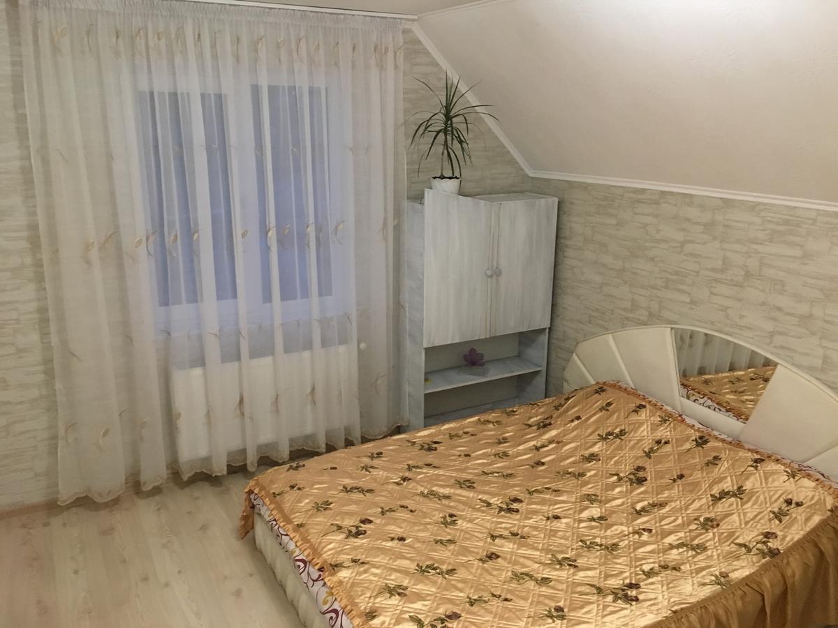 Vacation Home Lubov Kamenets-Podolsk Eksteriør bilde